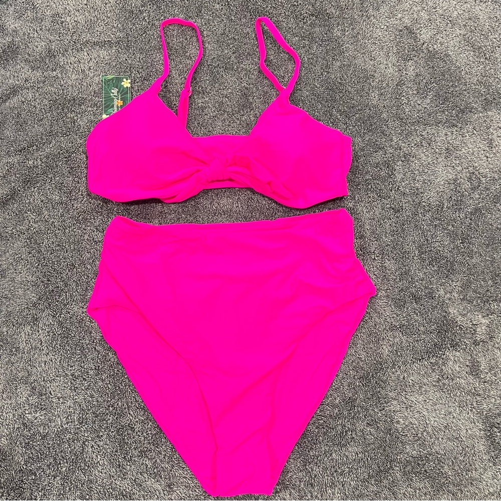 Blooming Jelly hot pino bikini two-piece set size M New